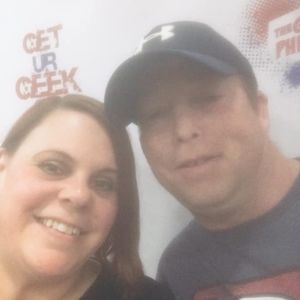 Meet your Posher, Dennis